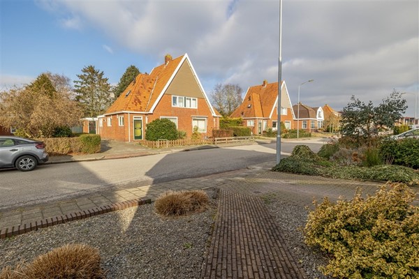 Medium property photo - Burgemeester van Roijenstraat Oost 97, 9602 CB Hoogezand